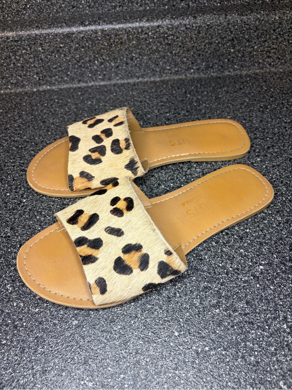 Leopard Print Slide Sandals for Women - Tan